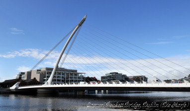 2012_08_29_11_53_VAL_3463_Samuel_Beckett_bridge_mod.jpg