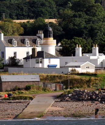 2012_09_01_18_56_VAL_3832_invergordon_cut.jpg