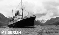 "MS Berlin" in einem norwegischen Fjord
                ...